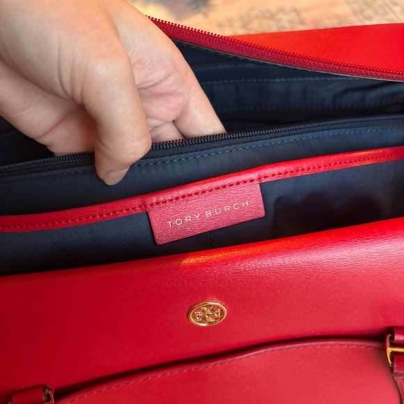 Tory Burch Parker Large Tote Cherry Apple Red - Picture 9 of 9